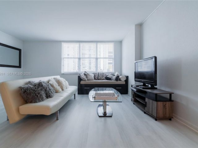 condo for rent in Hollywood - 2501 S Ocean Dr (avlb 6/21/26) 303 - MondialRealty