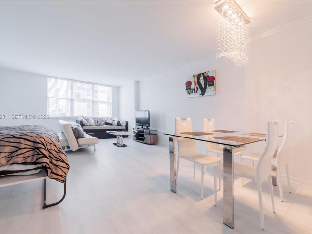 condo for rent in Hollywood - 2501 S Ocean Dr (avlb 6/21/26) 303 - MondialRealty