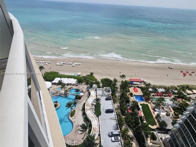 condo for sale in Sunny Isles Beach - 18001 Collins Ave 2112 - MondialRealty