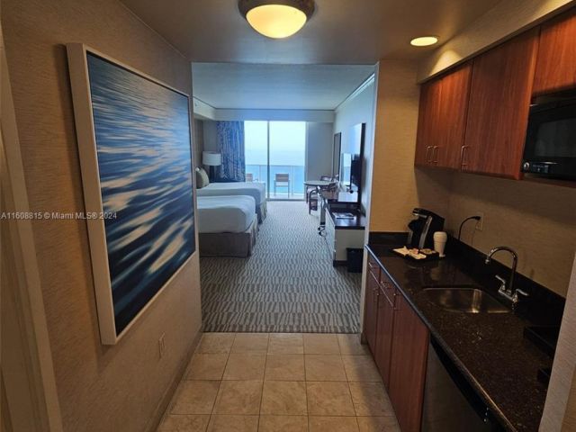 condo for sale in Sunny Isles Beach - 18001 Collins Ave 2112 - MondialRealty