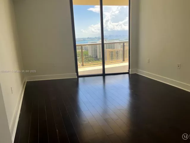 Apartment for rent  Unit #2603 - photo 5741299