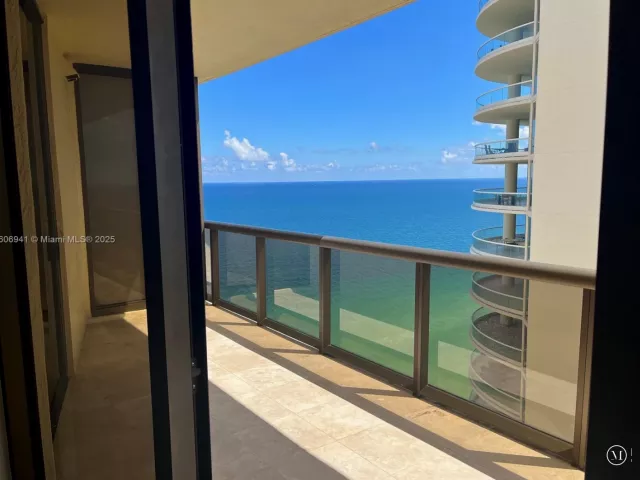 Apartment for rent  Unit #2603 - photo 5741300