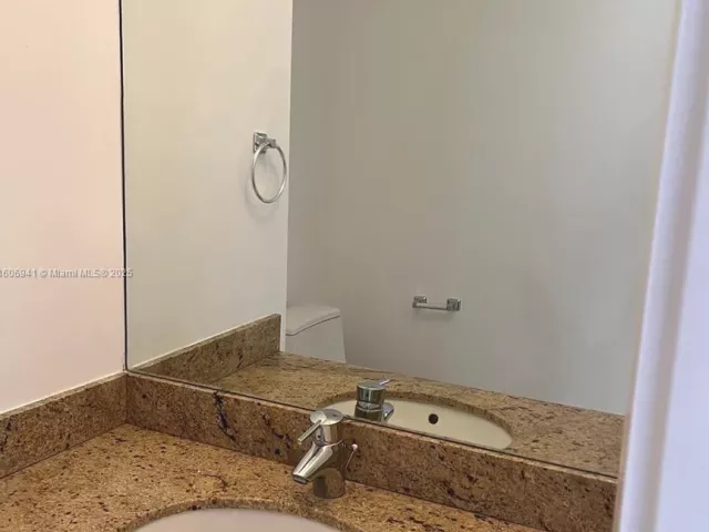 Apartment for rent  Unit #2603 - photo 5741293