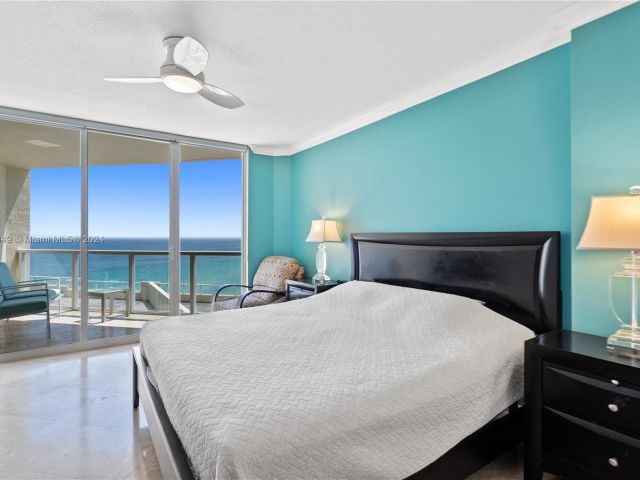 Apartment for rent  Unit #1201 - photo 5922273