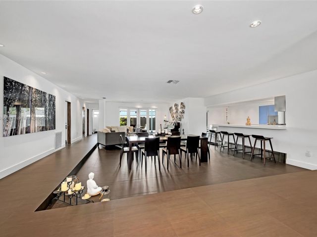 Home for sale at 2120 NE 204th St - photo 5949764