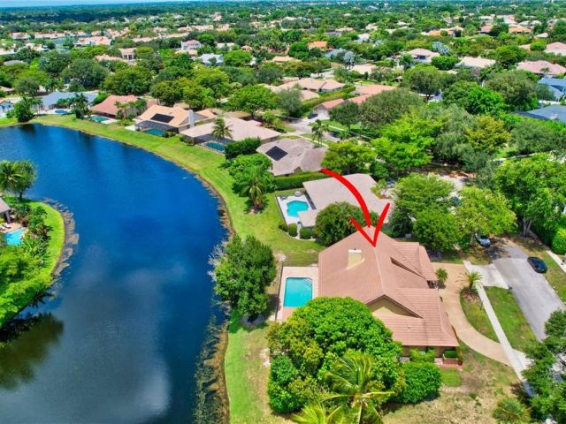 Home for sale at 3110 Equestrian Dr - photo 6100323