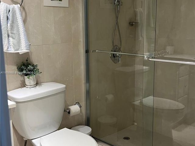 Apartment for rent  Unit #406S - photo 5678746