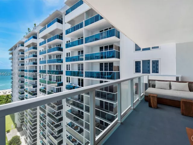 2-bedroom condo for rent in Miami Beach -  - MondialRealty