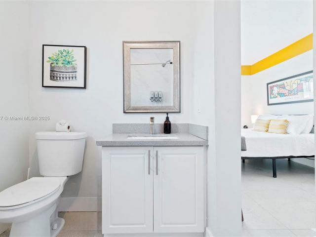 Home for rent at 968 NE 80th St - photo 5930376