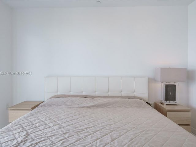 Apartment for sale  Unit #4406 - photo 5639567