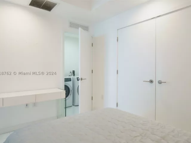 2-bedroom condo for sale in Miami - 851 NE 1st Ave 4406 - MondialRealty