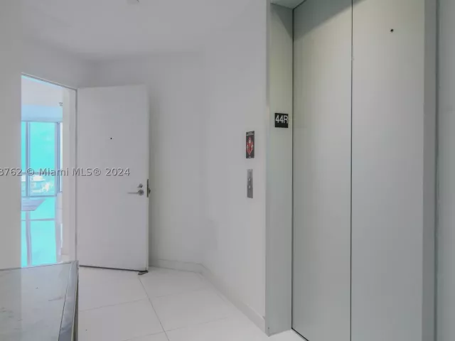 2-bedroom condo for sale in Miami - 851 NE 1st Ave 4406 - MondialRealty