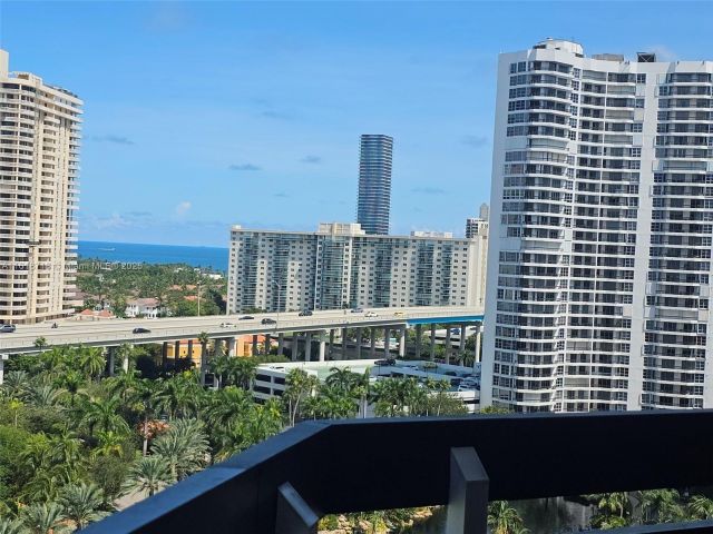 Apartment for rent  Unit #1607 - photo 7448742