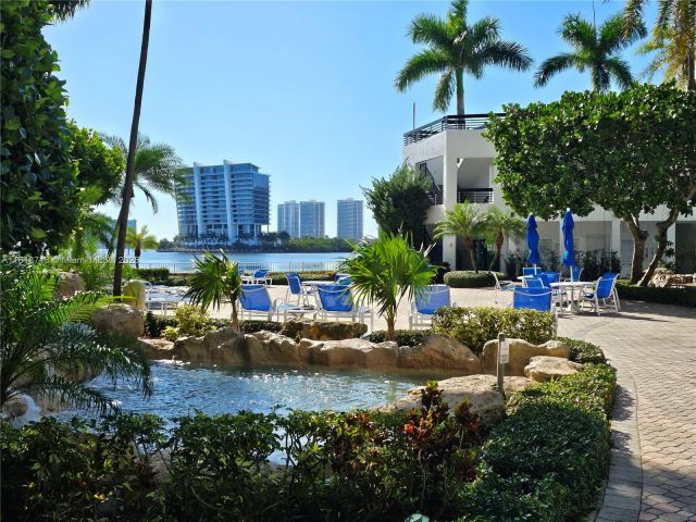 Apartment for rent  Unit #1607 - photo 7448760