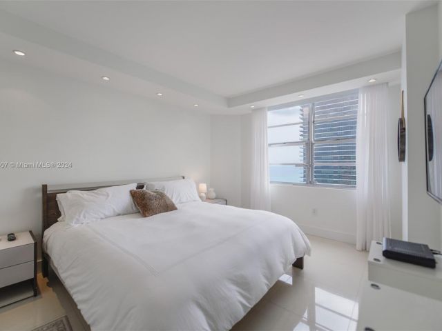 Apartment for sale  Unit #19G - photo 5676994