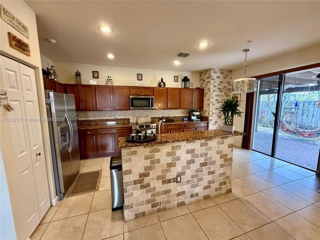 Home for sale at 11922 SW 154th Path - photo 5828105