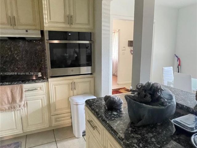 Home for sale at 4109 Hayes St - photo 5742029