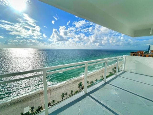 Apartment for sale  Unit #2220 - photo 5662594