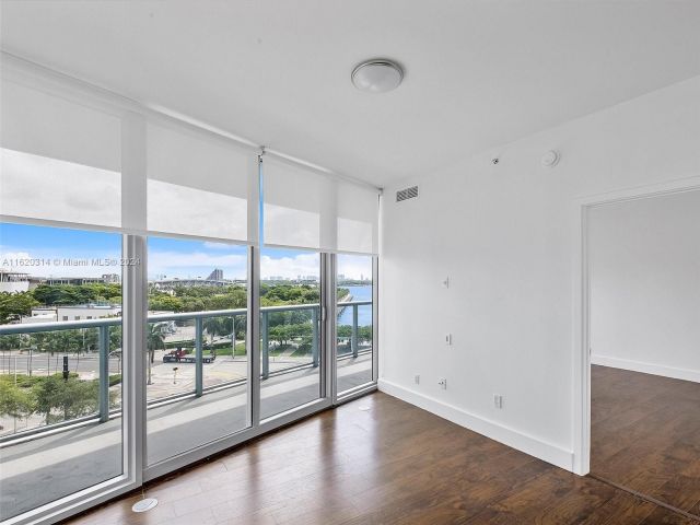 Apartment for sale  Unit #612 - photo 5774490