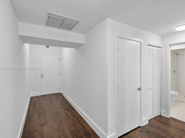 Apartment for sale  Unit #612 - photo 5774491