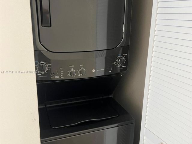 Apartment for sale  Unit #509 - photo 5774445