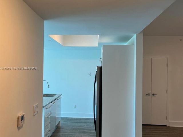 Apartment for sale  Unit #509 - photo 5774446