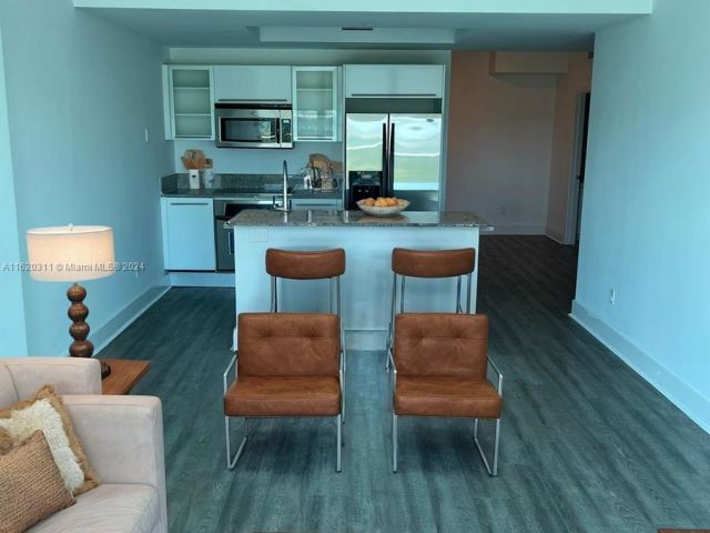 Apartment for sale  Unit #509 - photo 5774452