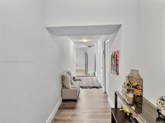 Apartment for sale  Unit #309 - photo 5774426