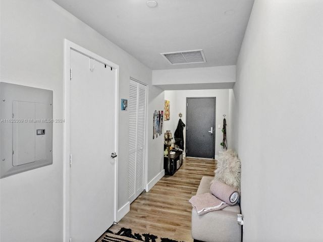 Apartment for sale  Unit #309 - photo 5774427