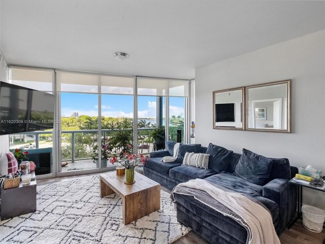 Apartment for sale  Unit #309 - photo 5774436