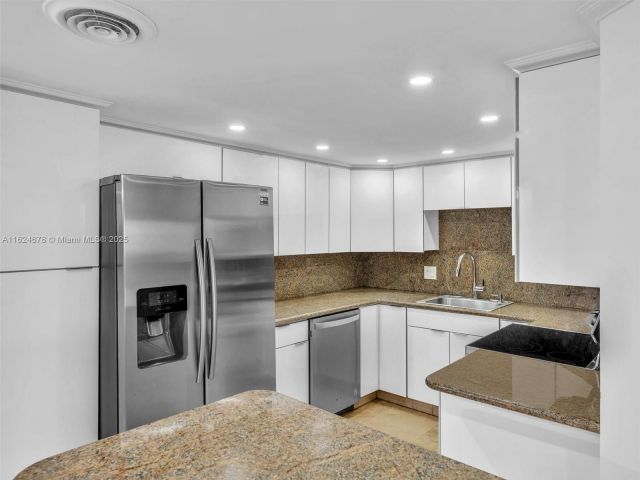 2-bedroom condo for sale in Hallandale Beach - 2500 Parkview Dr 2415 - MondialRealty