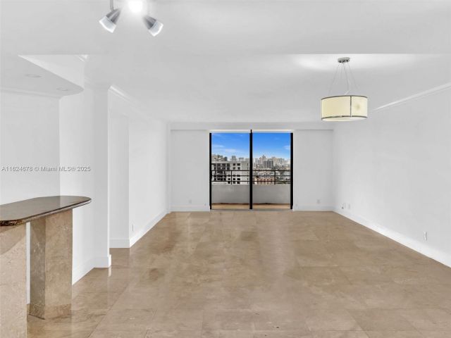 2-bedroom condo for sale in Hallandale Beach - 2500 Parkview Dr 2415 - MondialRealty