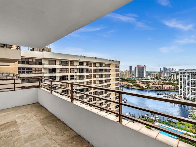 2-bedroom condo for sale in Hallandale Beach - 2500 Parkview Dr 2415 - MondialRealty