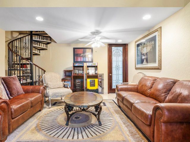 Home for sale at 17654 Bocaire Way - photo 5835045