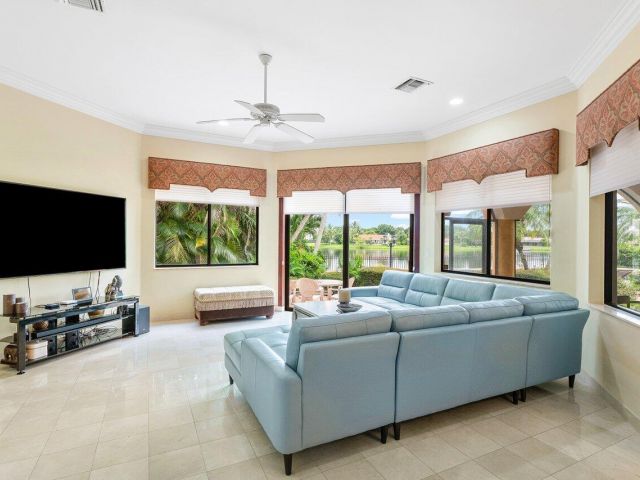 Home for sale at 17654 Bocaire Way - photo 5835046