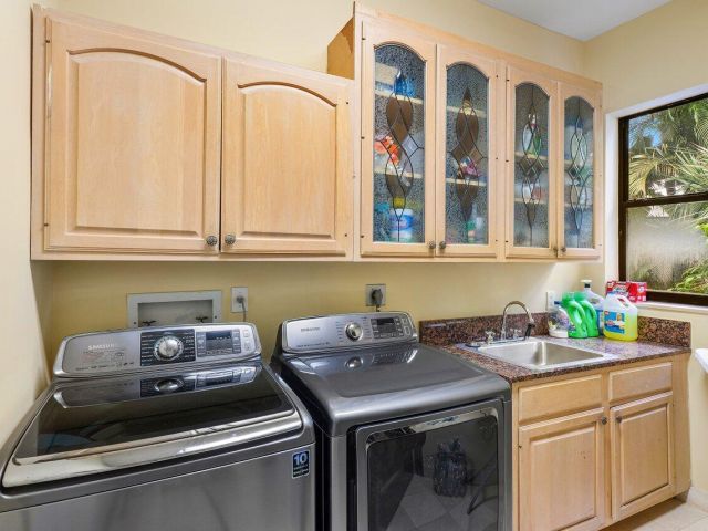 Home for sale at 17654 Bocaire Way - photo 5835048