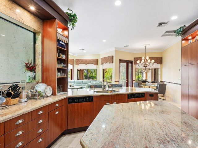 Home for sale at 17654 Bocaire Way - photo 5835050