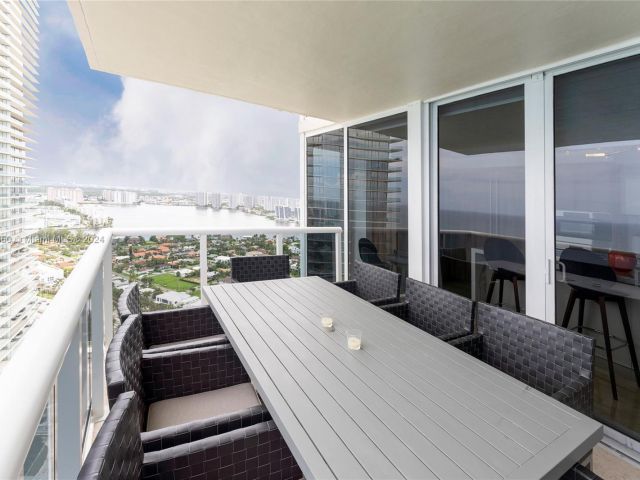 Apartment for rent  Unit #3608 - photo 5670678