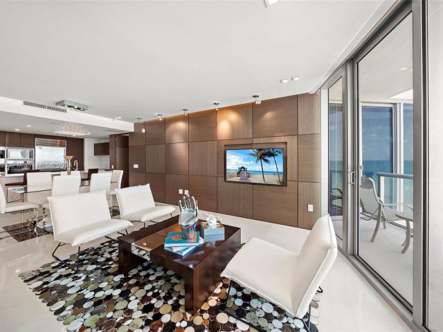 Apartment for sale  Unit #804 - photo 5794161