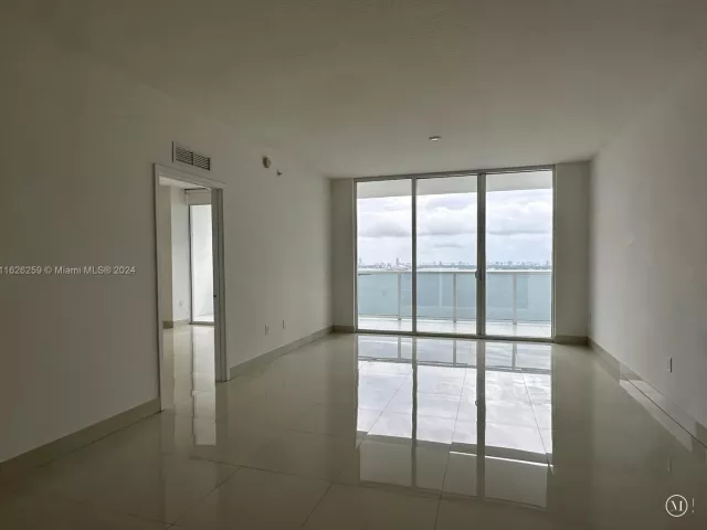 Apartment for sale  Unit #2302 - photo 5644482