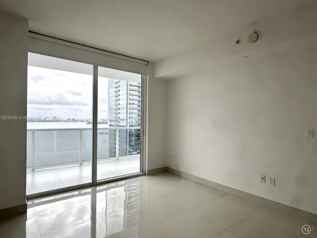 Apartment for sale  Unit #2302 - photo 5644479