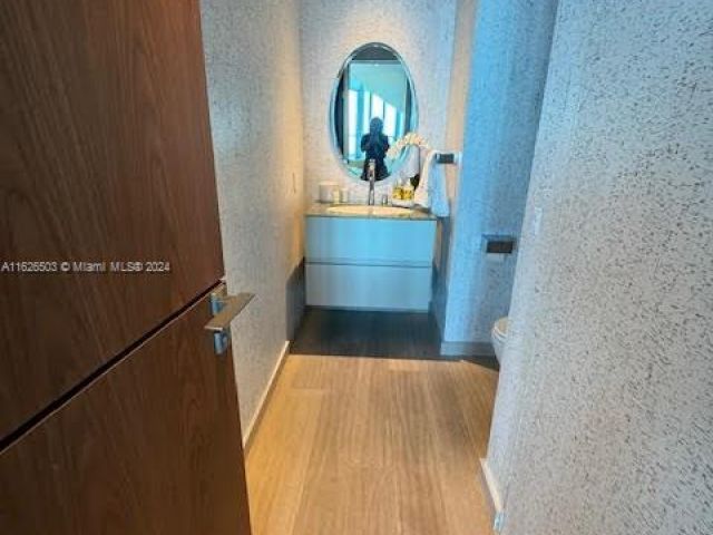 Apartment for rent  Unit #4504 - photo 6085006