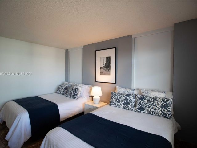 Apartment for sale  Unit #1728 - photo 5689323