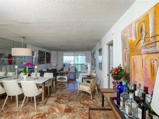 Apartment for sale  Unit #1728 - photo 5689331