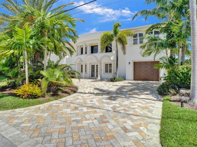 Home for sale at 3061 NE 43rd Street - photo 6280791