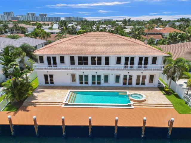 Home for sale at 3061 NE 43rd Street - photo 6280794