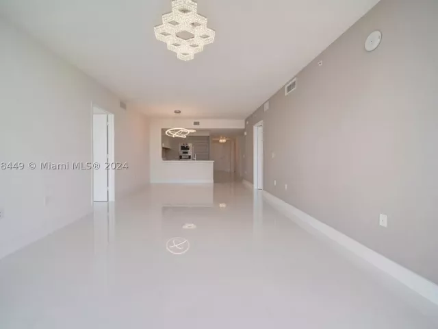 2-bedroom condo for sale in Sunny Isles Beach - 300 Sunny Isles Blvd 2103 - MondialRealty