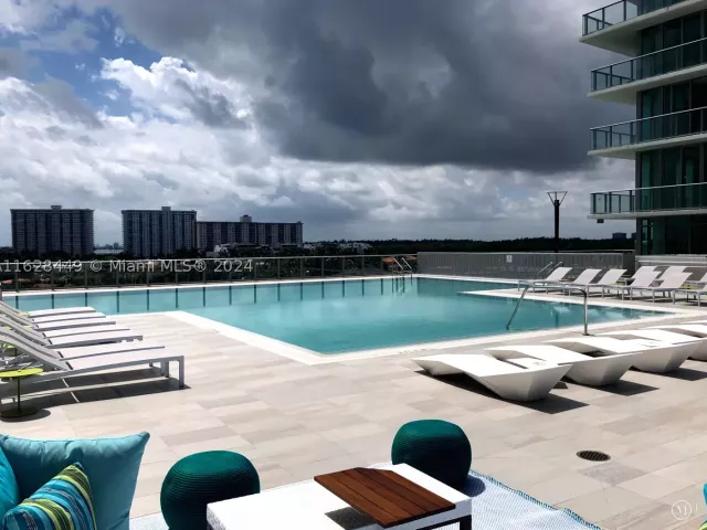 2-bedroom condo for sale in Sunny Isles Beach - 300 Sunny Isles Blvd 2103 - MondialRealty