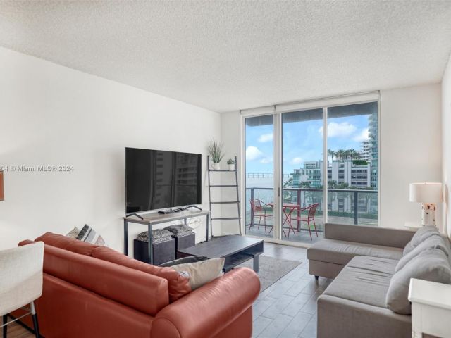 Apartment for sale  Unit #507 - photo 5717383