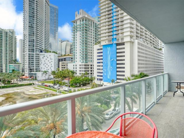 Apartment for sale  Unit #507 - photo 5717391